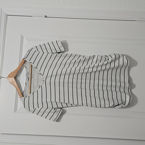 Maternity Shirt - Picture 1 of 4